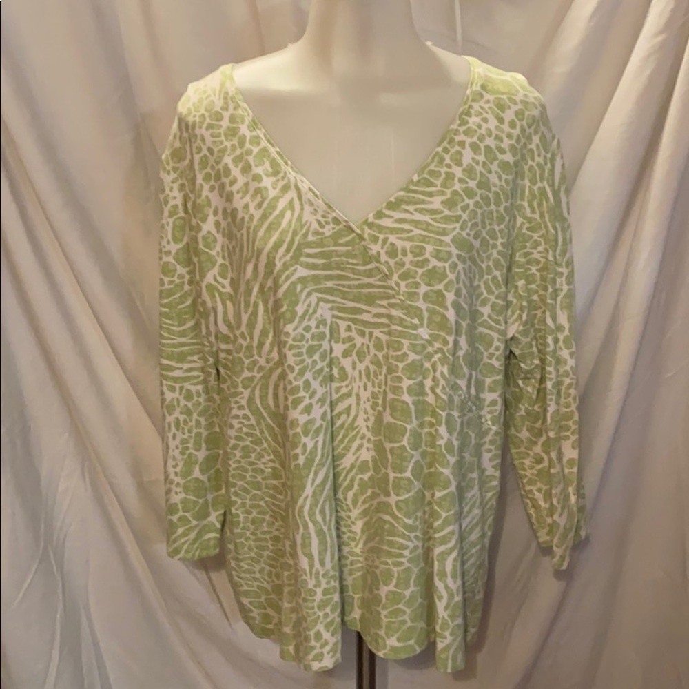 Woman’s blouse